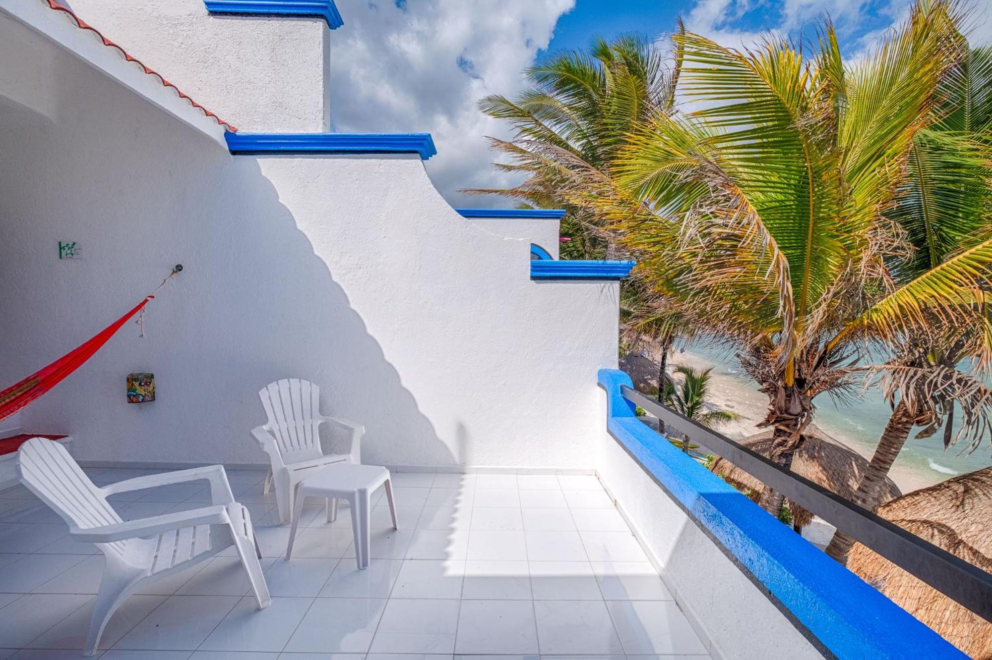 Del Sol Beachfront Akumal Exteriör bild